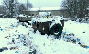 Поселок Затон скоро «утонет» в мусоре