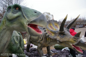 Первые фотографии котельничских динозавров
