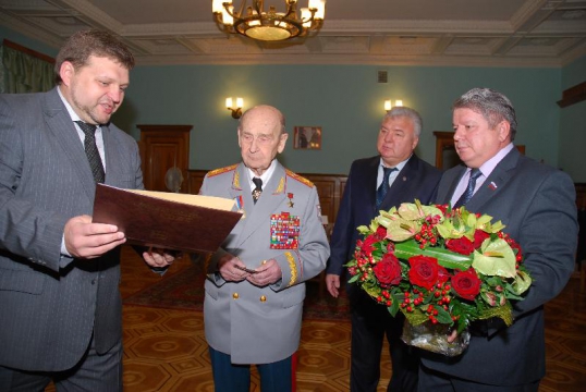 С.Л. Соколову вручили знак «Почетного гражданина Кировской области»
