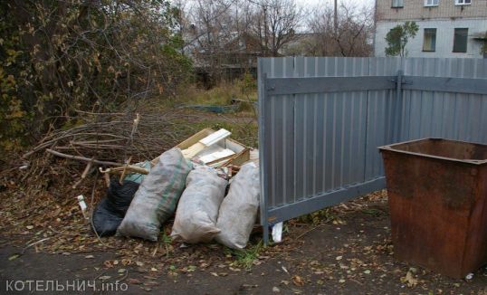 Врио главы города Котельнича Олег Исмаилов рассказал, куда девать растительные остатки